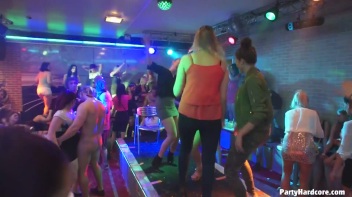 Party Hardcore Gone Crazy Vol. 35 Part 8 - Cam 1 Screencap 64 on www.sinx.com