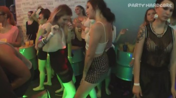 Party Hardcore Vol. 89 Part 3 - Cam 4 Screencap 80 on www.sinx.com