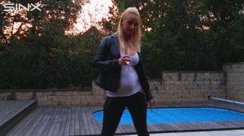 Busty Blonde Soaks Her Tank Top With Piss Screencap 1 on www.sinx.com