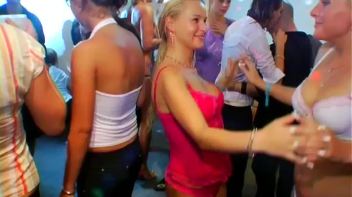 Gung-Ho For Gloryholes Part 5 - Shower Cam Screencap 75 on www.sinx.com