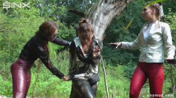Muddy Catfight Ruins White Designer Suit - Cam 1 Screencap 29 on www.sinx.com
