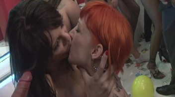 Gash Gamblers Part 7 - Main Edit Screencap 30 on www.sinx.com