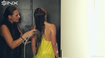 Cuties Share Sudsy Shower Time Screencap 48 on www.sinx.com