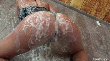 Blonde with glasses covered in slimy jizz Screencap 61 on www.sinx.com