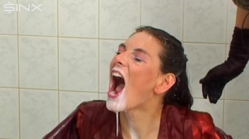 Milky Wet And Messy Fun For Three Babes Screencap 17 on www.sinx.com