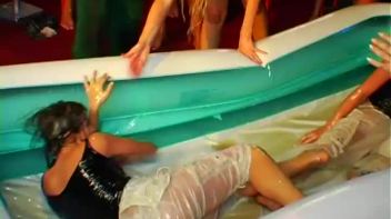 Amazing Oil Wrestling Event Screencap 25 on www.sinx.com