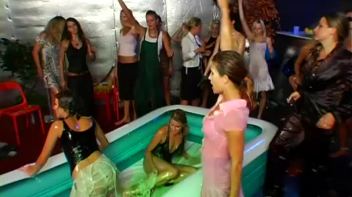 Amazing Oil Wrestling Event Screencap 28 on www.sinx.com