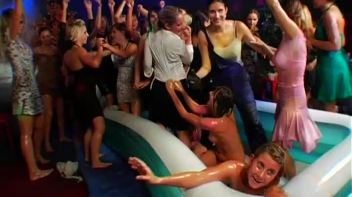 Amazing Oil Wrestling Event Screencap 81 on www.sinx.com