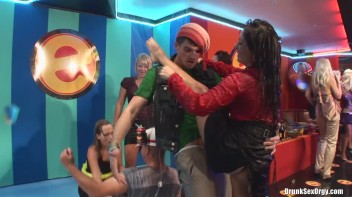 Bikini Beach Balls Part 2 - Cam 4 Screencap 45 on www.sinx.com