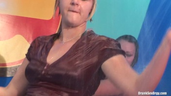 Bikini Beach Balls Part 2 - Cam 4 Screencap 57 on www.sinx.com