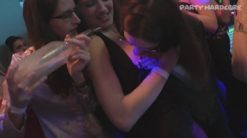 Party Hardcore Gone Crazy Vol. 25 Part 4 - Cam 4 Screencap 21 on www.sinx.com