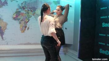 Allwam's favourite wet amateur girls Screencap 20 on www.sinx.com