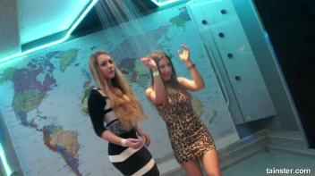 Allwam's favourite wet amateur girls Screencap 30 on www.sinx.com