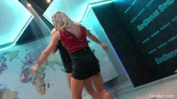 Allwam's favourite wet amateur girls Screencap 55 on www.sinx.com