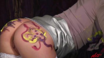 Paint Me Pretty Pussy Spreader Screencap 131 on www.sinx.com