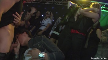 Bang Bang DSO Revolution Part 3 - Main Edit Screencap 6 on www.sinx.com