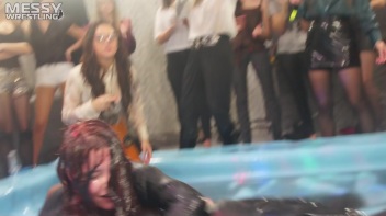 Messy Wrestling: Oil 'Em Up And Watch The Slimy Show X2!! 2 Audience Fights!!! Screencap 55 on www.sinx.com
