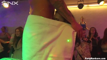 Party Hardcore Gone Crazy Vol. 44 Part 6 - Cam 2 Screencap 40 on www.sinx.com