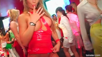 Cunt and Cocktails Part 4 - Cam 2 Screencap 4 on www.sinx.com