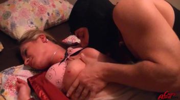 A Very Welcome Home Invader Screencap 22 on www.sinx.com