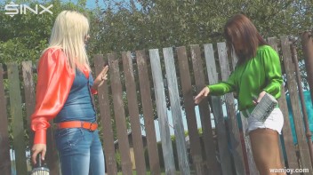 Catfight Turns Messy As Best Friends Get Painted - Cam 2 Screencap 9 on www.sinx.com
