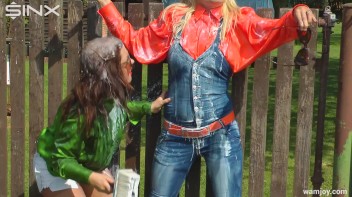 Catfight Turns Messy As Best Friends Get Painted - Cam 2 Screencap 31 on www.sinx.com