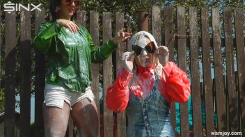Catfight Turns Messy As Best Friends Get Painted - Cam 2 Screencap 46 on www.sinx.com