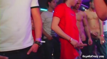 Head-To-Head Part 4 - Cam 1 Screencap 37 on www.sinx.com