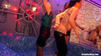 Office Gone Wild Part 2 - Shower Cam Screencap 94 on www.sinx.com