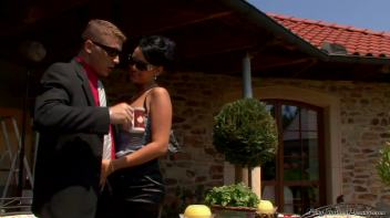 Unbearable Heat Requires Piss Relief! Screencap 6 on www.sinx.com