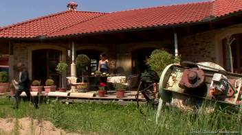 Unbearable Heat Requires Piss Relief! Screencap 7 on www.sinx.com