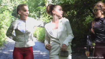 Muddy Catfight Ruins White Designer Suit - Cam 1 Screencap 2 on www.sinx.com