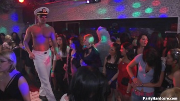 Party Hardcore Vol. 71 Part 4 - Cam 4 Screencap 14 on www.sinx.com