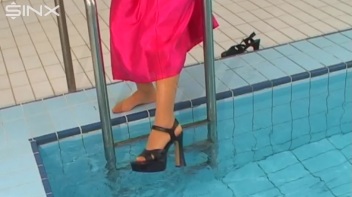 Seductively Softcore, WAM Poolside Seduction Screencap 9 on www.sinx.com