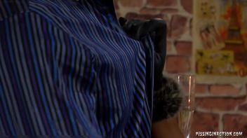 Top Notch Piss Service At This Bar! Screencap 6 on www.sinx.com