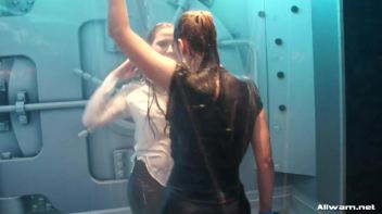 Shower Showdown! Screencap 57 on www.sinx.com