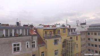 Three girls relationship has its pros... Screencap 1 on www.sinx.com