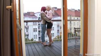 Three girls relationship has its pros... Screencap 3 on www.sinx.com