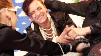 Babes In Black Splattered In White Screencap 25 on www.sinx.com