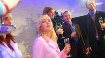 Bisexual Airline Bash! Screencap 36 on www.sinx.com