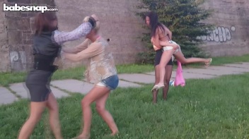 Sports Can Tear Some Friends Apart! Screencap 18 on www.sinx.com