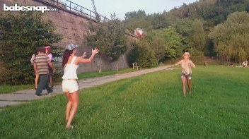 Sports Can Tear Some Friends Apart! Screencap 4 on www.sinx.com