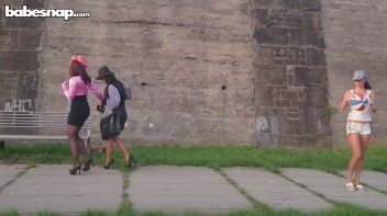 Sports Can Tear Some Friends Apart! Screencap 7 on www.sinx.com