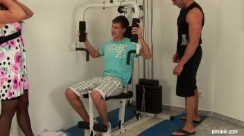 The Right Kind of Workout Screencap 1 on www.sinx.com