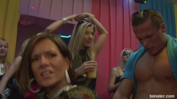 Club Cunts Part 2 - Cam 3 Screencap 65 on www.sinx.com