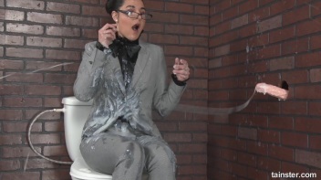 Bathroom Inspection Gets Blasted Away By Spunk! Screencap 17 on www.sinx.com