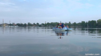 Boats And Hoes, Girl Blows Him Good On The Boat Screencap 2 on www.sinx.com