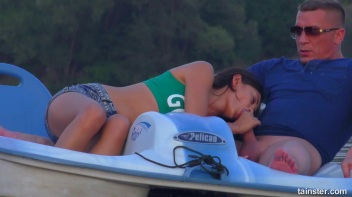 Boats And Hoes, Girl Blows Him Good On The Boat Screencap 38 on www.sinx.com