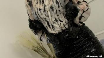 Barbara Summers Slimey Afternoon Screencap 41 on www.sinx.com