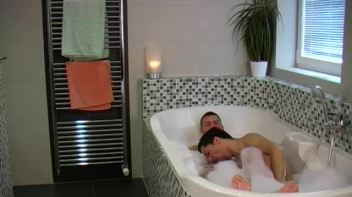 Bubble Bath MMF Excitement Screencap 15 on www.sinx.com